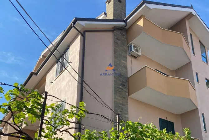 House for Rent 3+1 in Tirana - 2,700 Euro