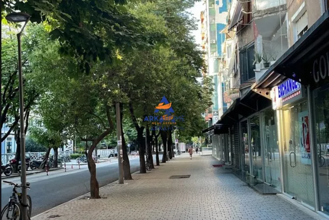 Ambient biznesi me qera 1+1 ne Tirane - 5,200 Euro