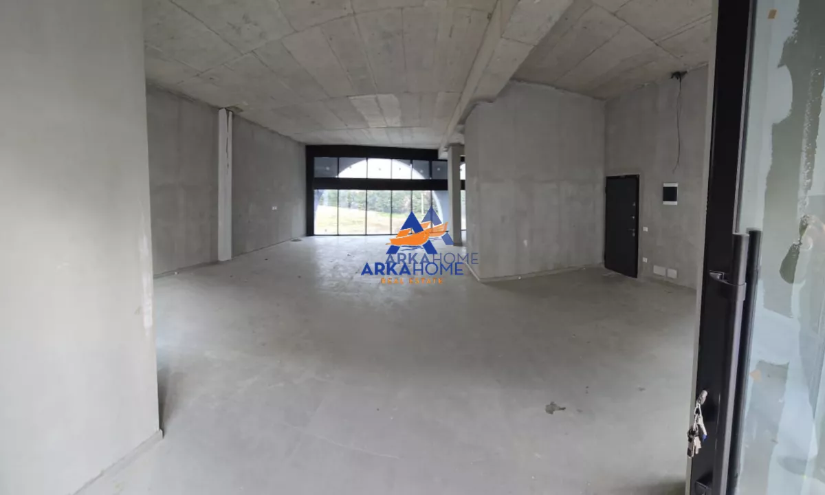 JEPET ME QERA NJESI BIZNESI 127M2 TE "RIVER RESIDENCE ASTIR" 1300 EURO.