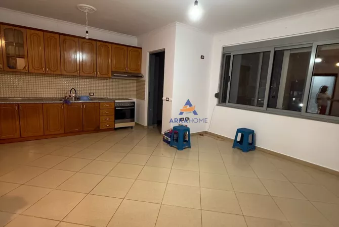 House for Rent 2+1 in Tirana - 400 Euro