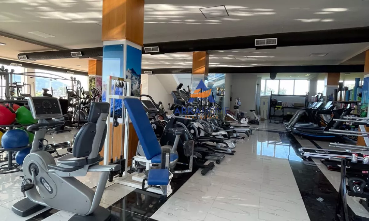 JEPET GODINE ME QERA 3000M2 " NE PEZE" 4500 EURO