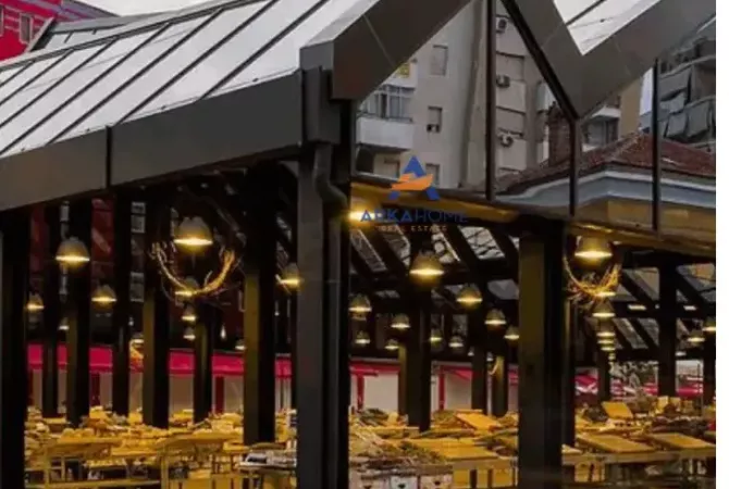 SHITET GARSONIERE 45M2 "PAZARI I RI" 110.000 EURO