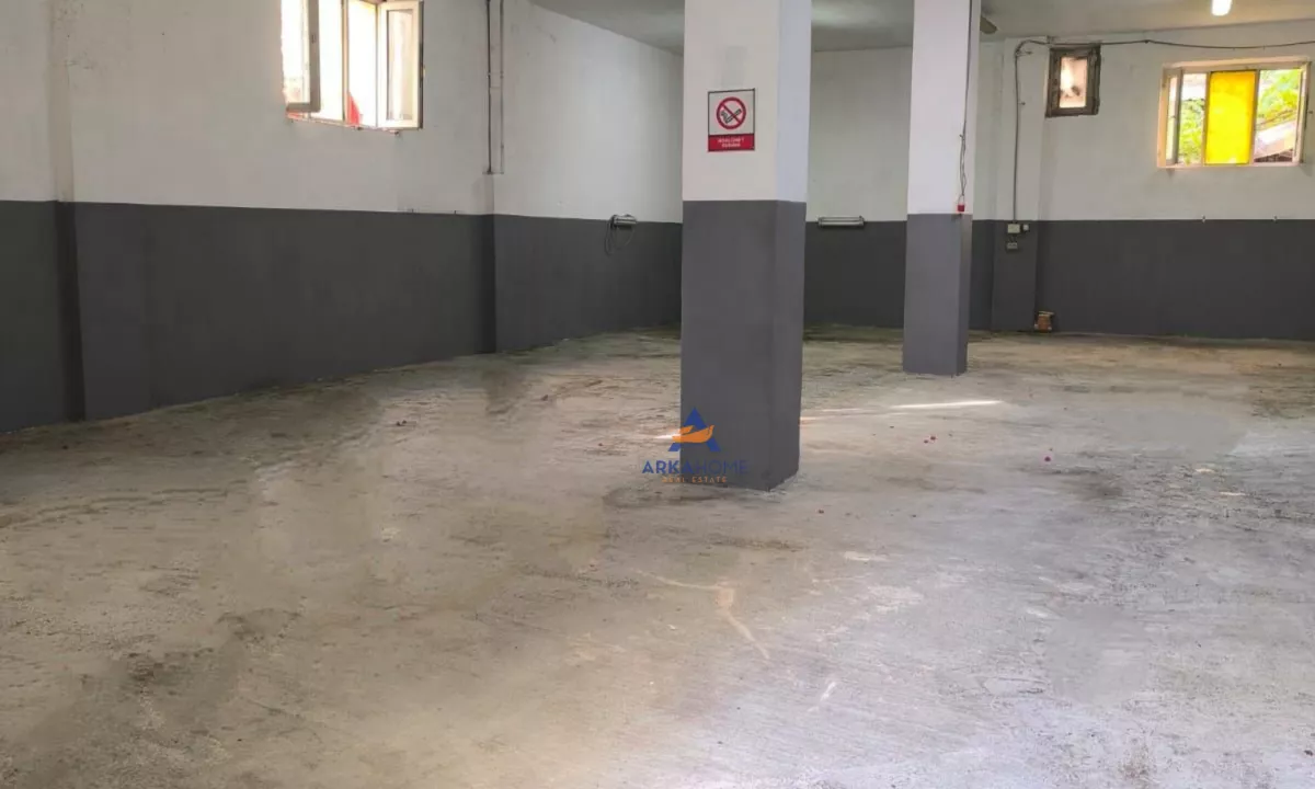 JEPET MAGAZINE ME QERA TE "RRUGA SIRI KODRA" 1700 EURO