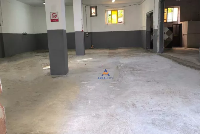 Ambient biznesi me qera 6+1 ne Tirane - 1,700 Euro