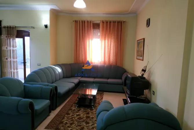 Casa in vendita 7+1 a Tirana - 730,000 Euro