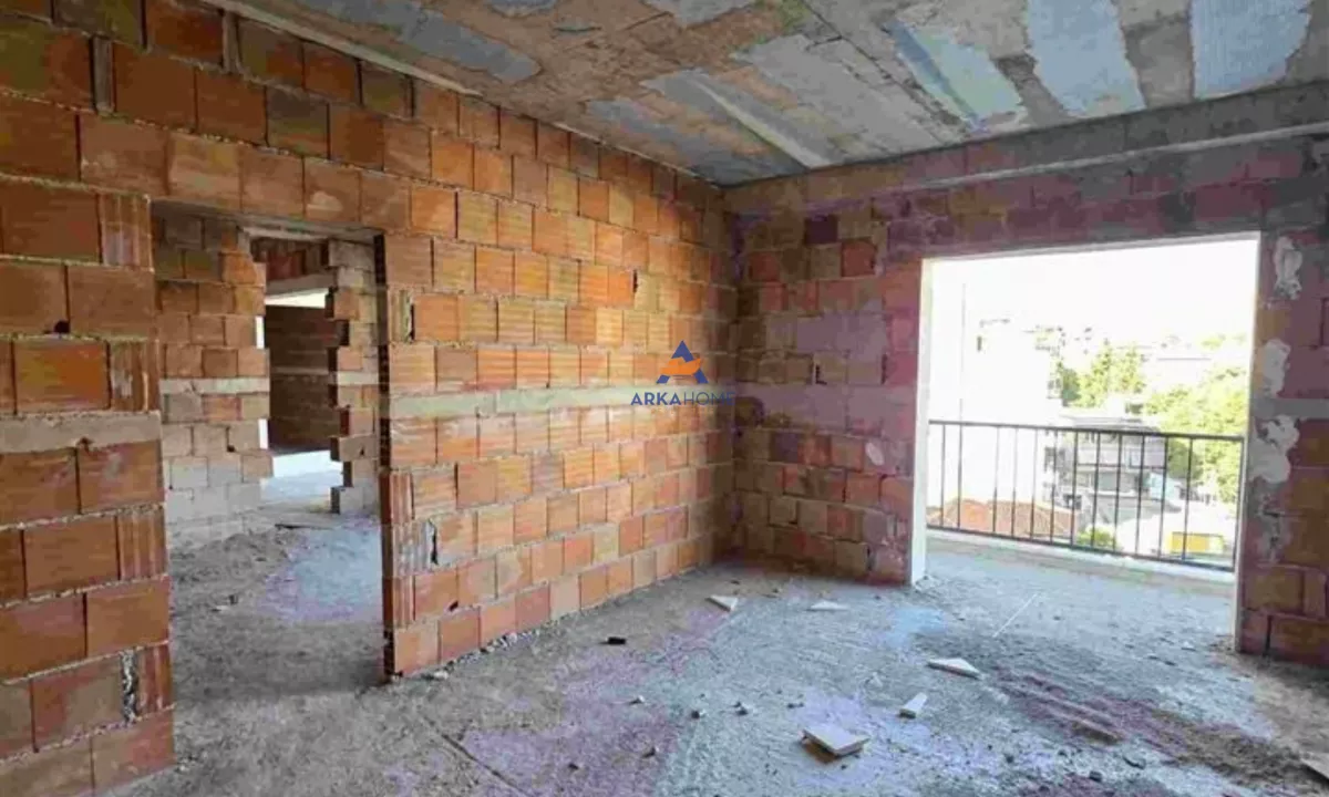 Appartamento in vendita a Tirana 1+1, Vuoto