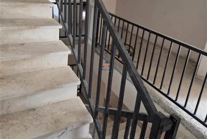 Appartamento in vendita a Tirana 1+1, Vuoto