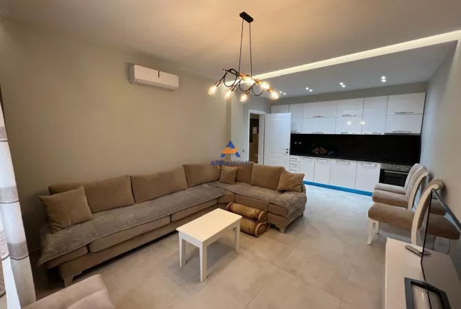 Casa in vendita 2+1 a Tirana - 1,900,000 Euro