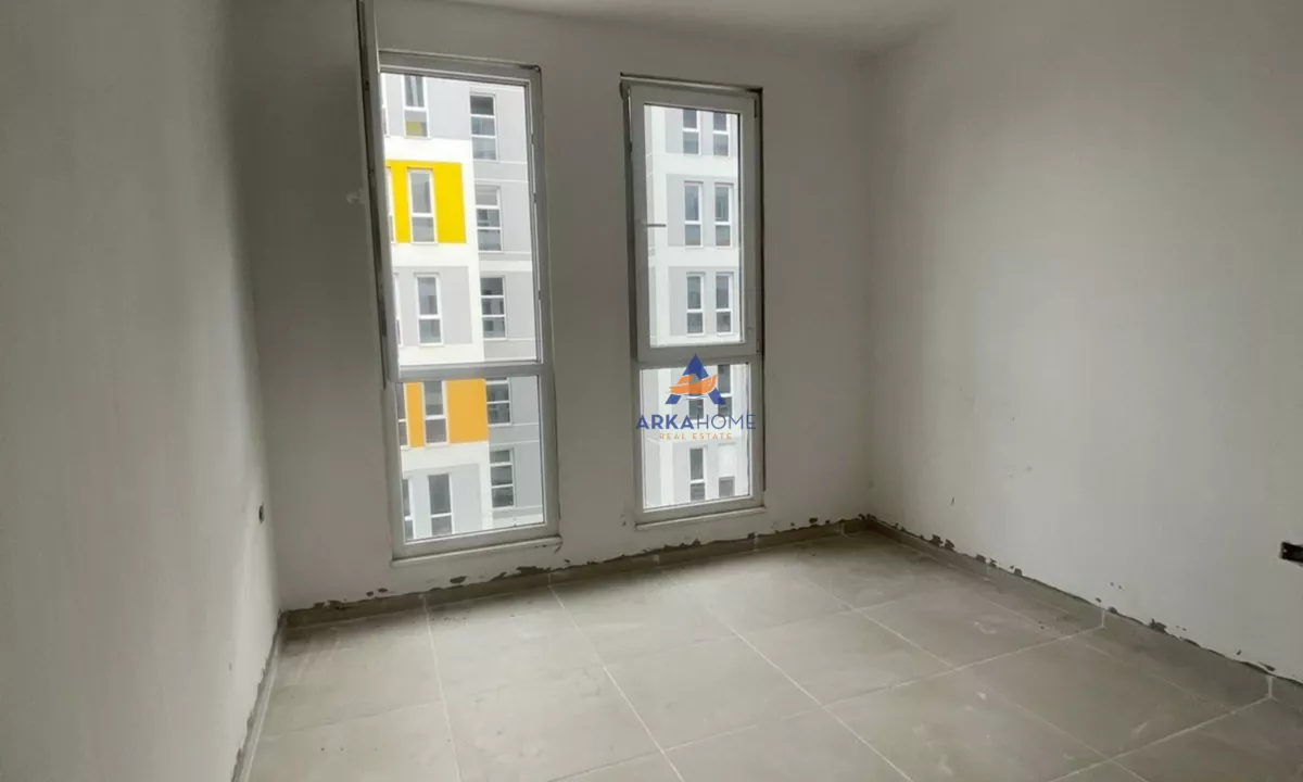 Appartamento in vendita a Tirana 1+1, Vuoto