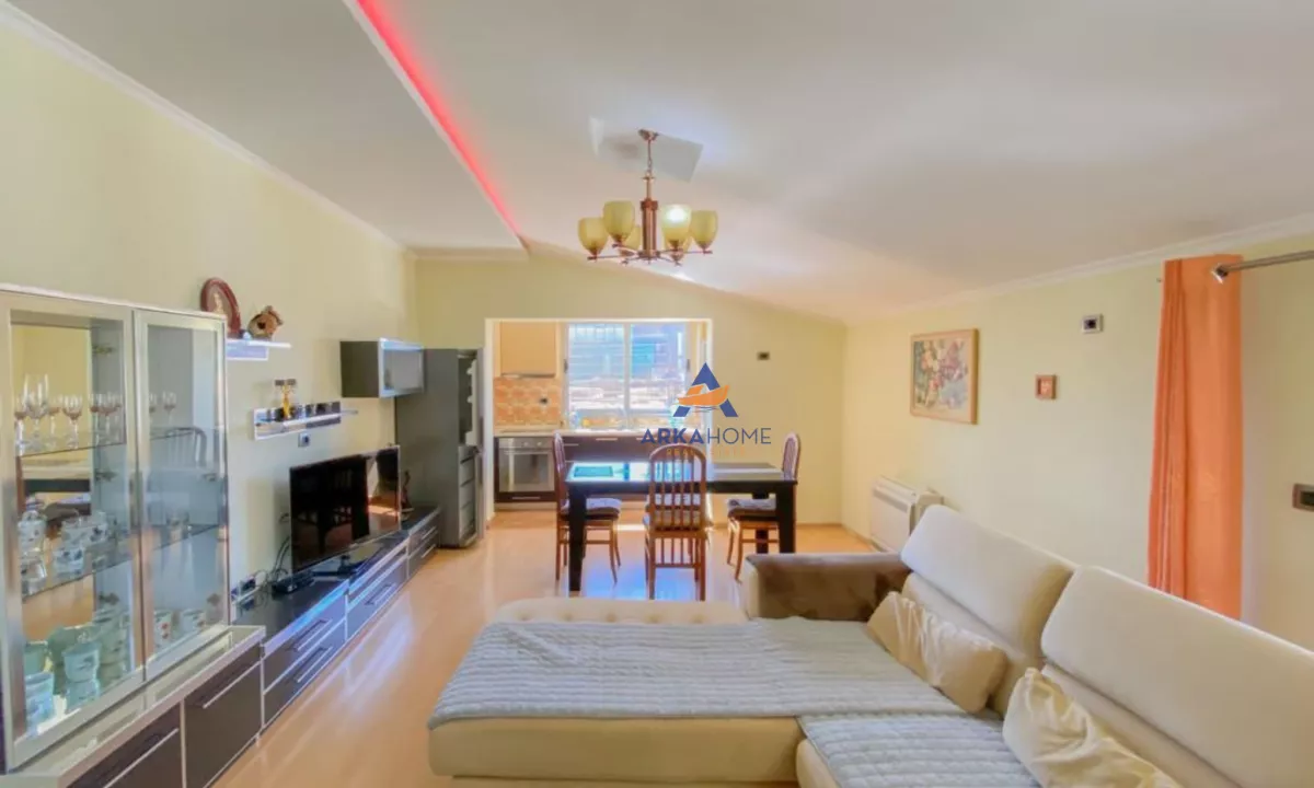 Shtepi me qera Apartament ne Tirane, 2+1, Mobilimi E mobiluar, Pagesa 700  Euro.