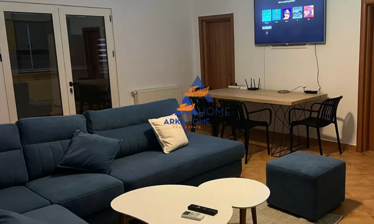 Appartamento in vendita a Durazzo 1+1, Arredato