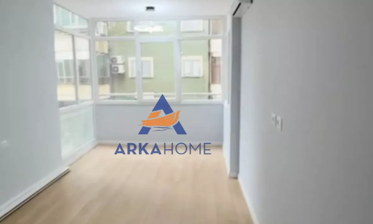 Appartamento in vendita a Tirana 2+1, Vuoto