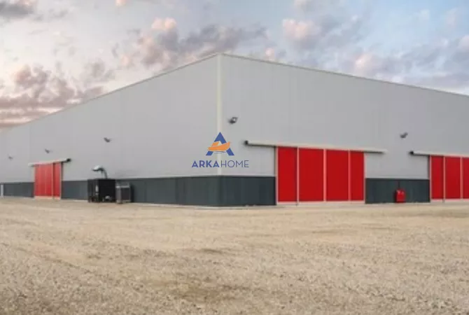 Ambient biznesi me qera 3+1 ne Tirane - 1,000 Euro