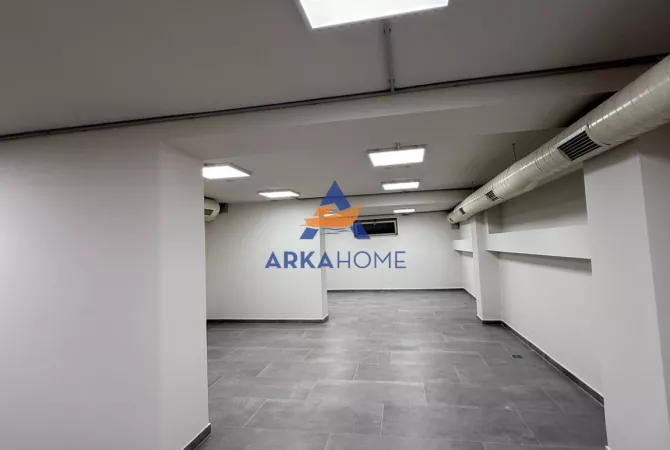 Business Property in Sale 1+1 in Tirana - 455,000 Euro