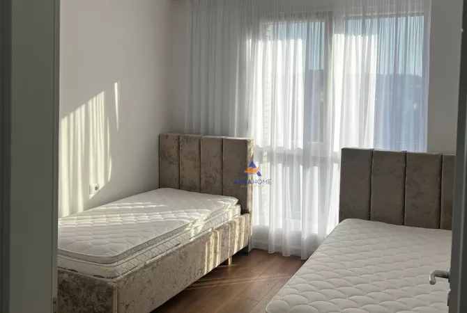 Shtepi me qera Apartament ne Tirane, 2+1, Mobilimi E mobiluar, Pagesa 800  Euro.