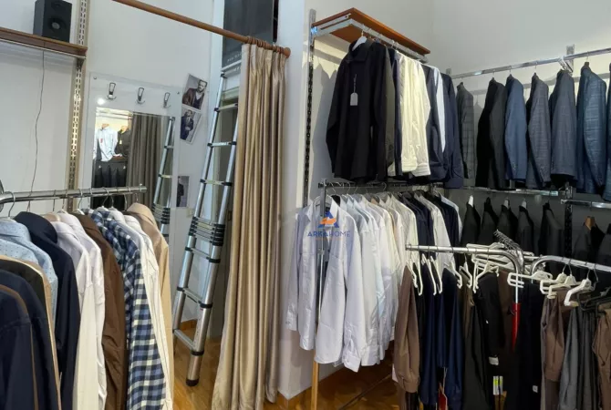 Ambient biznesi me qera 1+1 ne Tirane - 50,000 Euro