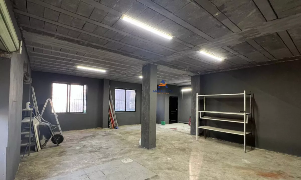 JEPET ME QERA MAGAZINE 120M2 "LAPRAKE" 900 EURO.