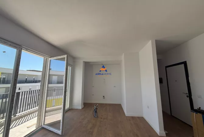 Ambient biznesi me qera 1+1 ne Tirane - 550 Euro