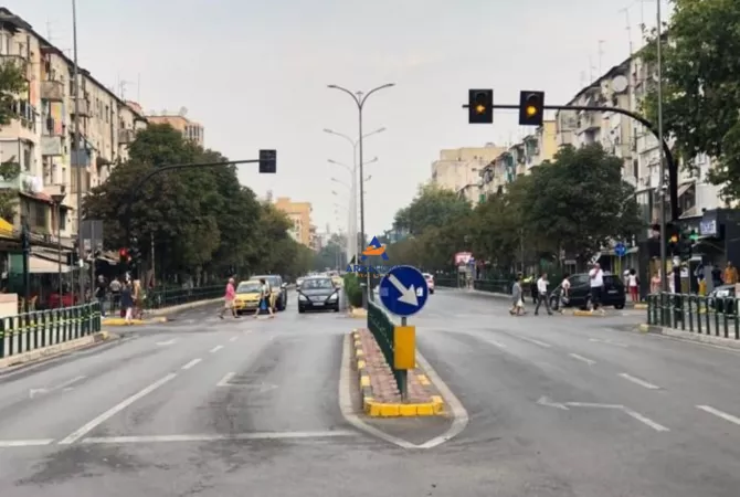 Ambient biznesi me qera 1+1 ne Tirane - 600 Euro