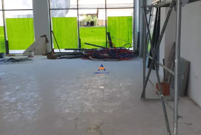 Ambient biznesi me qera 4+1 ne Tirane - 4,200 Euro