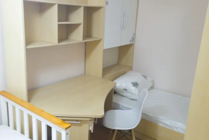 Shtepi me qera Apartament ne Tirane, 2+1, Mobilimi E mobiluar, Pagesa 650  Euro.