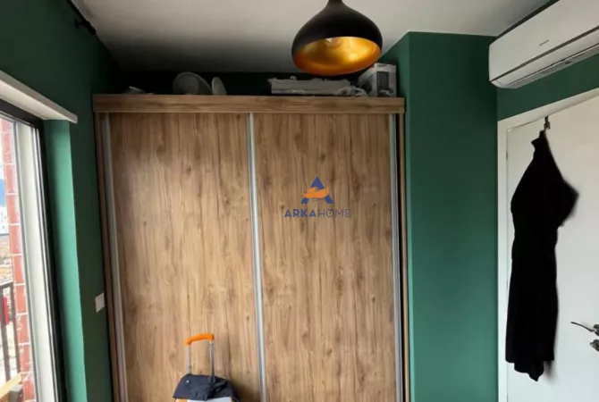 Appartamento in vendita a Tirana 2+1, Arredato