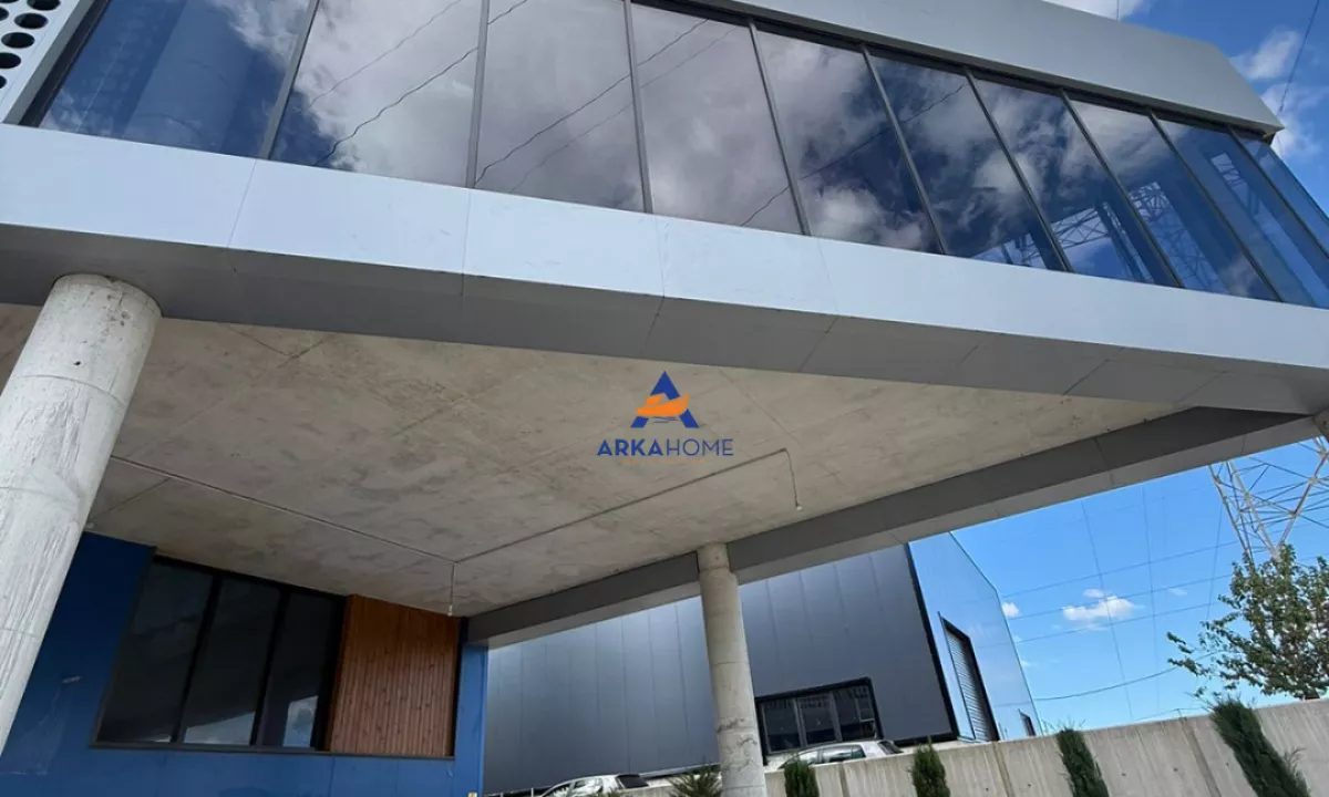 JEPET ME QERA GODINE BIZNESI 1100M2 "NE KASHAR" 250.000 LEKE