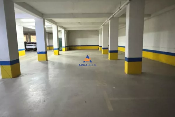 Ambient biznesi me qera 1+1 ne Tirane - 5,000 Euro