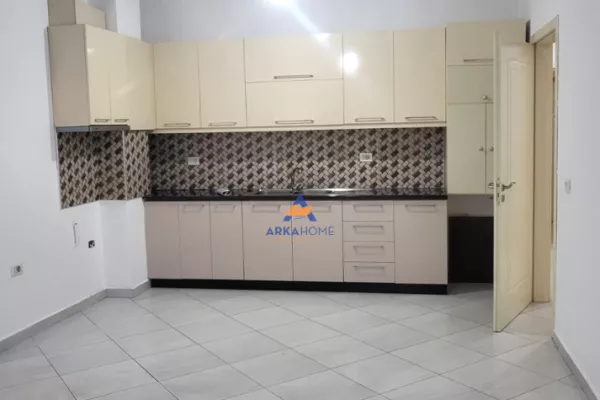 House for Rent 2+1 in Tirana - 700 Euro