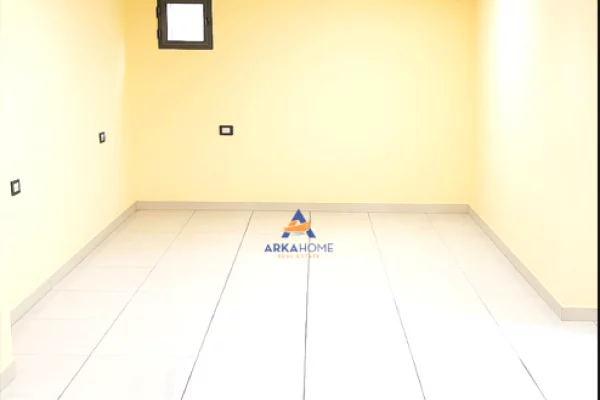 Ambient biznesi me qera 1+1 ne Tirane - 450 Euro