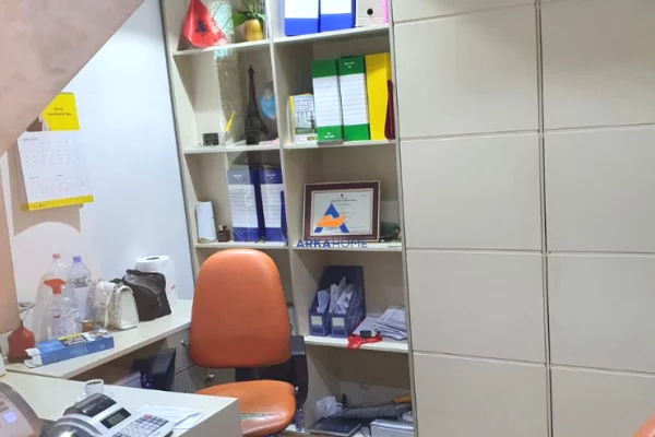 Business Property in Sale 1+1 in Tirana - 15,000 Euro