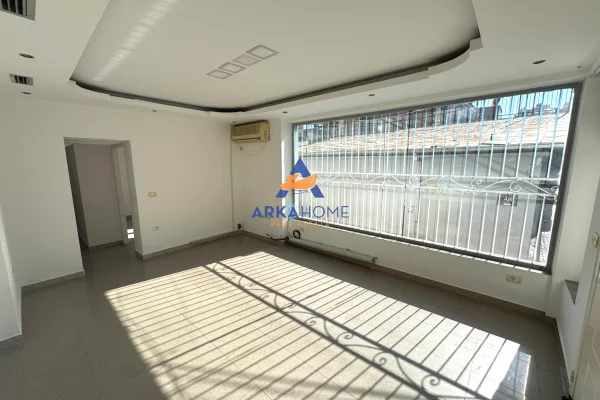 Business Property for Rent 3+1 in Tirana - 800 Euro