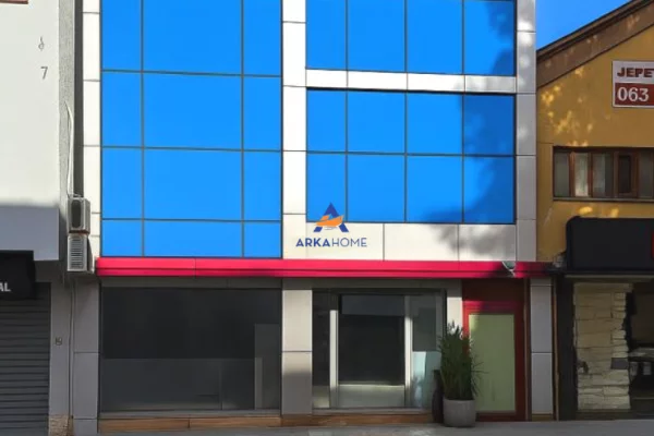 Business Property for Rent 3+1 in Tirana - 42,000 Euro