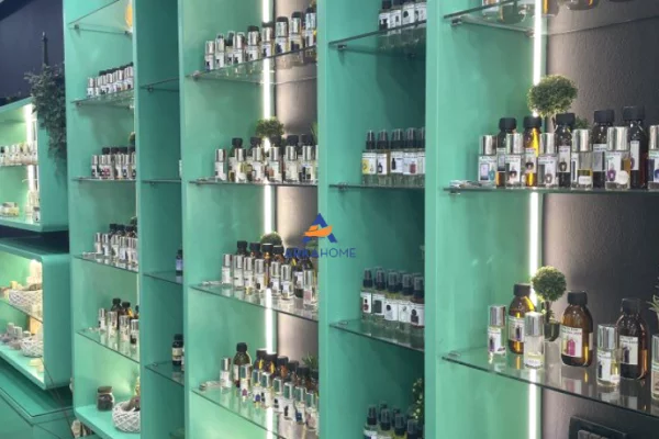 Business Property in Sale 1+1 in Tirana - 8,000,000 Euro