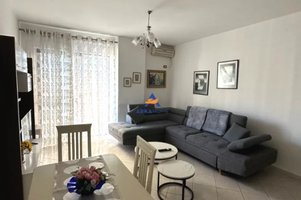 Shtepi me qera 2+1 ne Tirane - 500 Euro