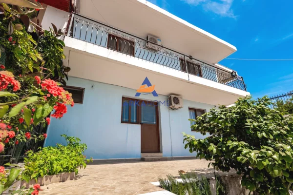 Casa in affitto 5+1 a Santa Quaranta - 12,000 Euro