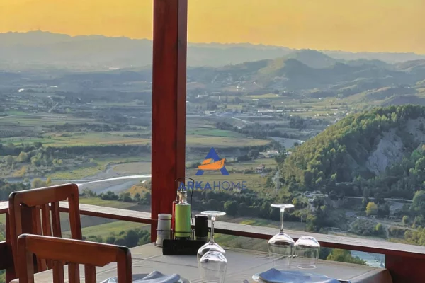 Business Property in Sale 2+1 in Tirana - 1,300,000 Euro