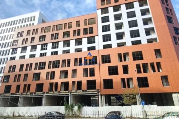 Casa in vendita 3+1 a Tirana - 327,600 Euro