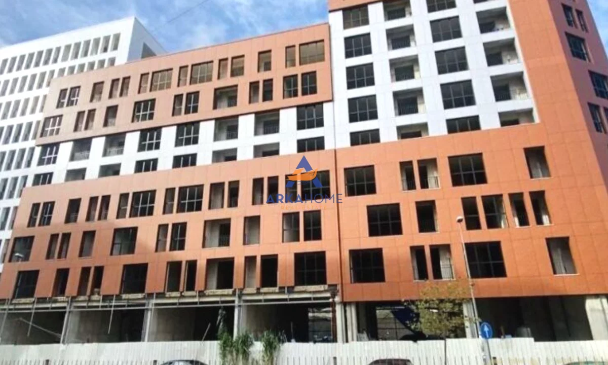 Appartamento in vendita a Tirana 3+1, Vuoto