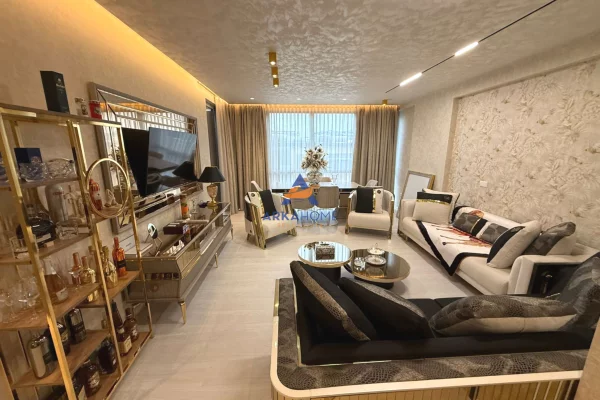 Casa in vendita 2+1 a Tirana - 240,000 Euro