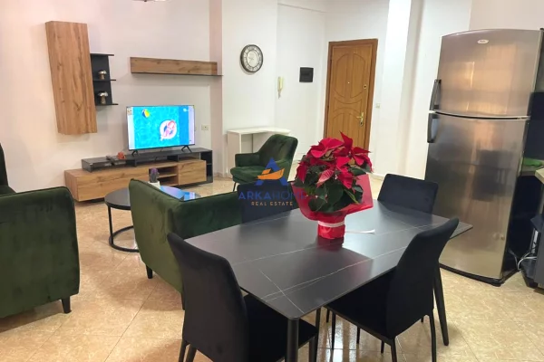 Shtepi me qera Apartament ne Tirane, 2+1, Mobilimi E mobiluar, Pagesa 778  Euro.