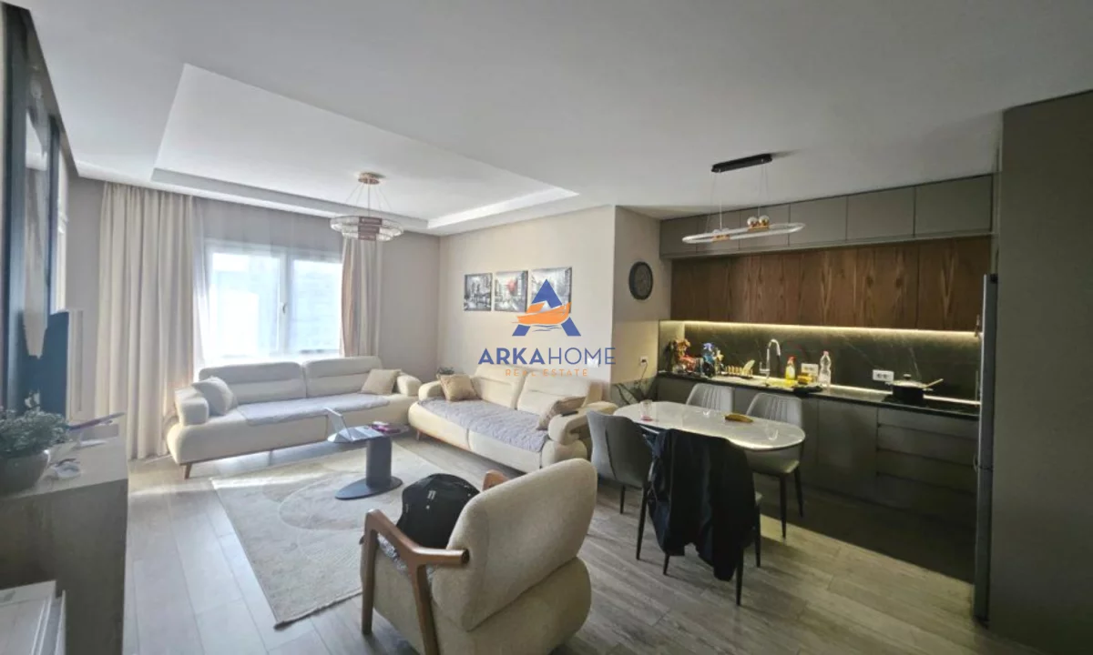 Shtepi me qera Apartament ne Tirane, 2+1, Mobilimi E mobiluar, Pagesa 700  Euro.