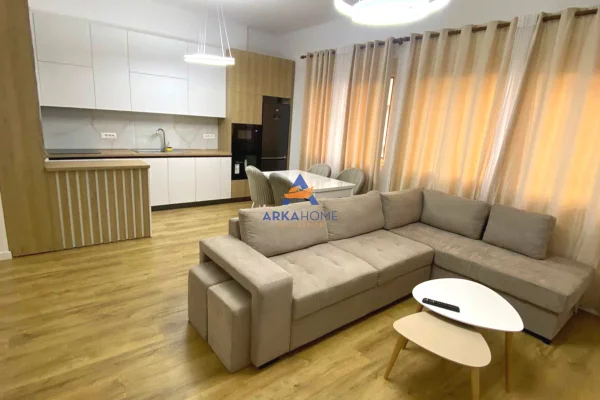 Shtepi me qera Apartament ne Tirane, 1+1, Mobilimi E mobiluar, Pagesa 400  Euro.