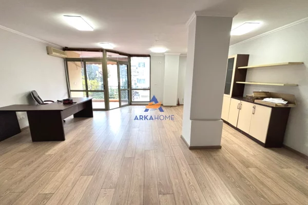 Casa in vendita 2+1 a Tirana - 258,000 Euro
