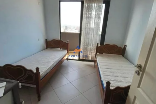 Shtepi me qera Apartament ne Tirane, 2+1, Mobilimi E mobiluar, Pagesa 467  Euro.