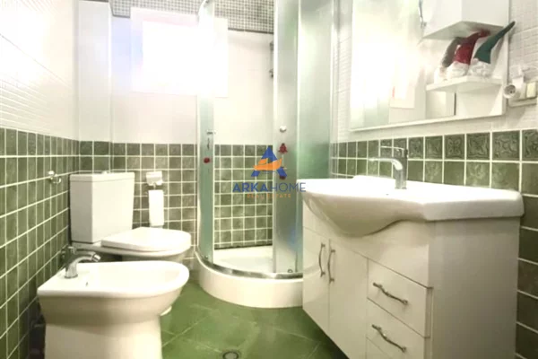 Appartamento in vendita a Tirana 1+1, Arredato