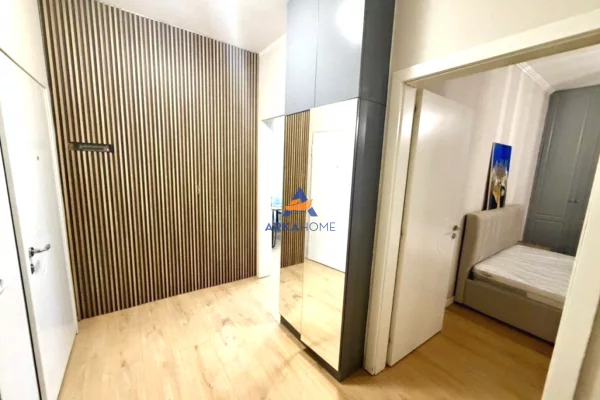 Shtepi me qera Apartament ne Tirane, 2+1, Mobilimi E mobiluar, Pagesa 750  Euro.