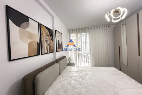 Shtepi me qera Apartament ne Tirane, 2+1, Mobilimi E mobiluar, Pagesa 850  Euro.