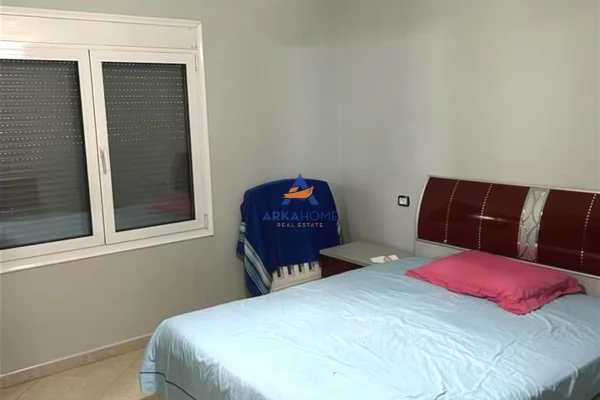 Shtepi me qera Shtepi Private ne Tirane, 3+1, Mobilimi E mobiluar, Pagesa 523  Euro.