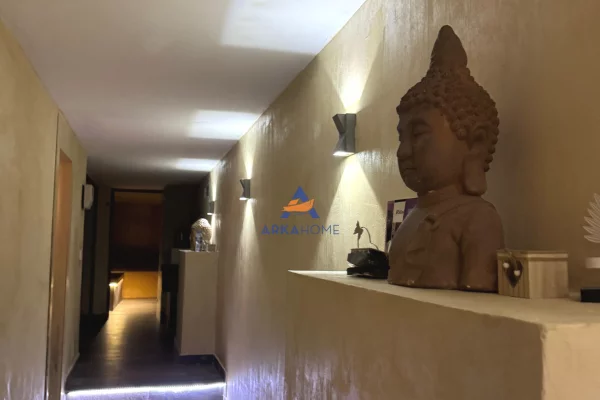 Business Property in Sale 5+1 in Tirana - 6,500,000 Euro